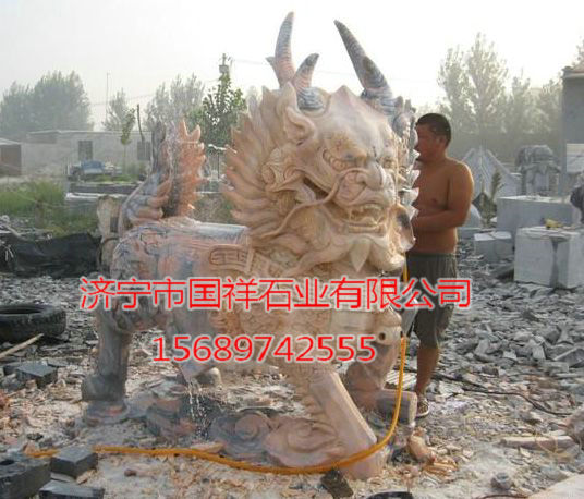 2013年甘肃省石雕动物工程案例